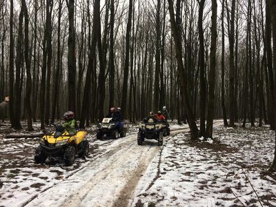 Веселые прогулки на питбайках, квадроциклах и скутерах со скидкой до 65%! 