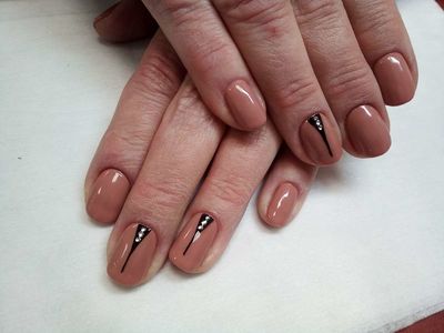 Флер, кабинет по ногтям и бровям на 9 мая