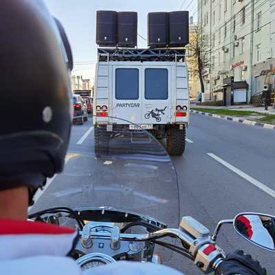 PartyCar, эксклюзивная мобильная Event-площадка