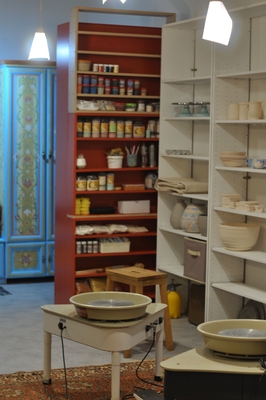 Мастер-классы в гончарной мастерской «HUM ceramics» со скидкой 30%