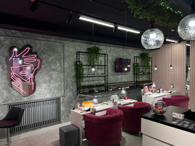 Сеть салонов красоты в Туле Nika Nagel