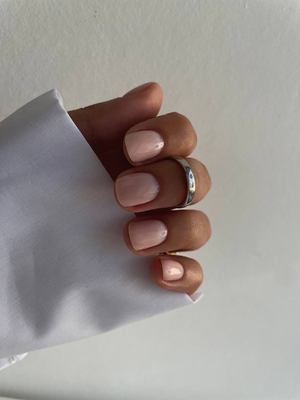 Royal Nails (Роял Нэилс), студия маникюра