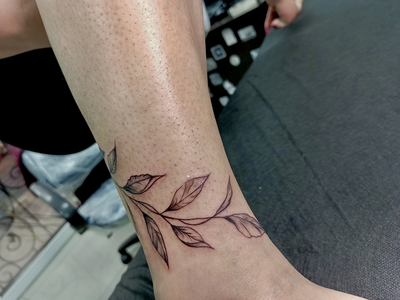 Студия татуировки «ЛЮБИТАТУ» дарит скидку 50%!