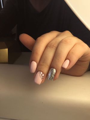 Студия профессионального маникюра Френч