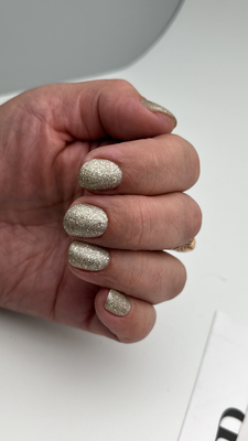 Порадуйте себя красивым маникюром и педикюром со скидкой до 50% от студии ногтевого сервиса Анны Бригадировой