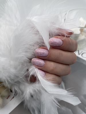 Порадуйте себя красивым маникюром и педикюром со скидкой до 50% от студии ногтевого сервиса Анны Бригадировой