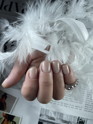 Порадуйте себя красивым маникюром и педикюром со скидкой до 40% от студии ногтевого сервиса Анны Бригадировой