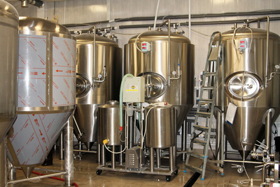 Сеть пивных лавок Частной Тульской Пивоварни «Самовар» дарит скидки до 20%. Сеть пивных лавок Частной Тульской Пивоварни «Самовар» дарит скидки до 20%.