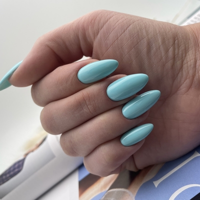 Порадуйте себя красивым маникюром и педикюром со скидкой до 50% от студии ногтевого сервиса Анны Бригадировой