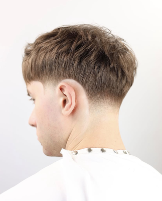 «B.R.» (БиЭр), барбершоп