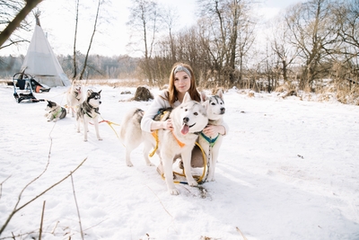 Хаски Блюз, катание на хаски