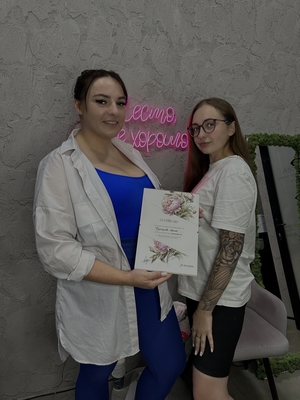 Порадуйте себя красивым маникюром в студии «Asnailss» со скидкой до 63%