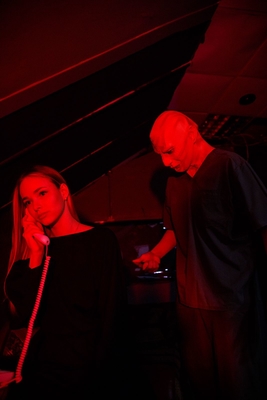 Территория квеста «Восприятие» с новой локацией «Заложница» и уже полюбившимися «Ночной кинопоказ» и «Тайны снов» со скидкой 37%! Территория квеста «Восприятие» с новой локацией «Заложница» и уже полюбившимися «Ночной кинопоказ» и «Тайны снов» со скидкой 37%!