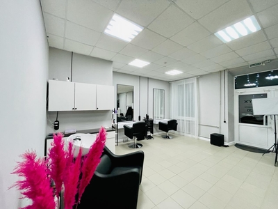 Скидка на beauty-услуги от салона красоты  «ONYX» до 58%