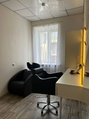 Скидка на услуги до 50% от студии красоты «Mars hair project»