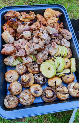 Вкусные и сочные блюда от службы доставки «Пряный восток» до 50% Вкусные и сочные блюда от службы доставки «Пряный восток» до 50%