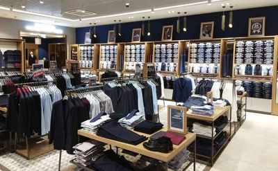 Магазин одежды и обуви Henderson