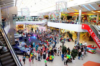 Торгово-развлекательный центр Макси