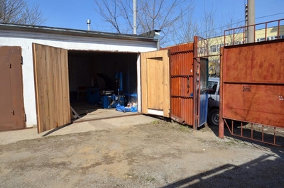 Шиномонтаж на Коминтерна