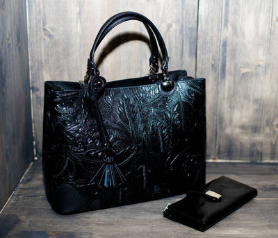 Магазин изделий из натуральной кожи КОЖКИ