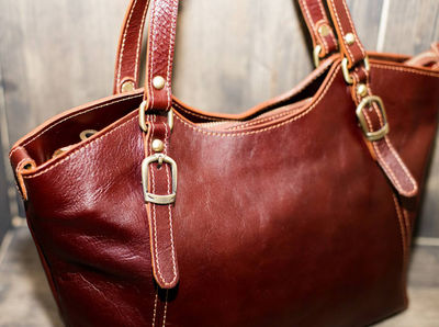 Магазин изделий из натуральной кожи КОЖКИ