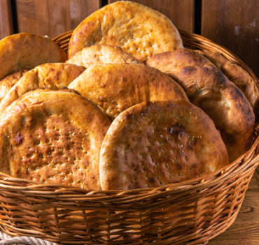 Встречайте любимое «Мясное шоу» по новому адресу со скидкой на блюда 30%!