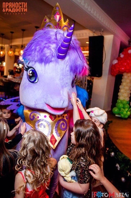 Семейно-развлекательный клуб Little People