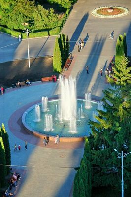 Аттракционы в парке ЦПКиО им. П.П.Белоусова