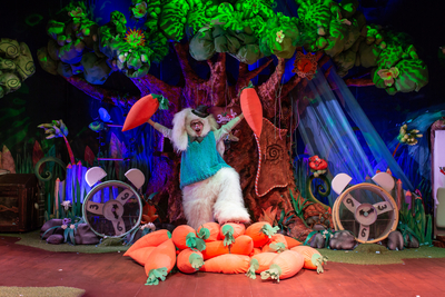 Скидка 15% на детский театр Андрея Фартушного «Зайцы»! Скидка 15% на детский театр Андрея Фартушного «Зайцы»!