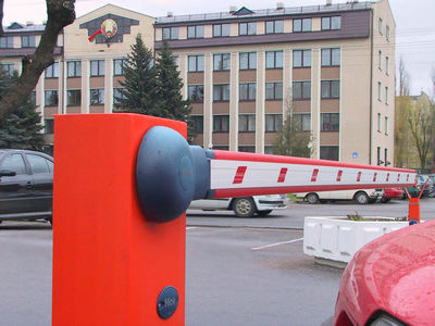 Автоматические ворота, домофония, шлагбаумы и видеонаблюдение и многое другое со скидкой 10% от компании С Пульта! Пора задуматься о безопасности!