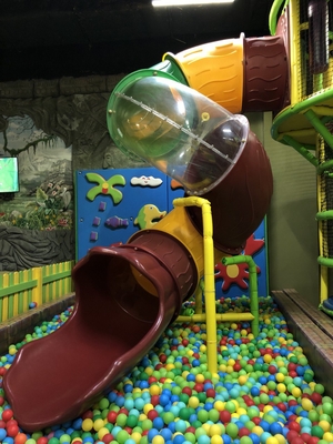 Приглашаем в мир развлечений - Детский центр «Джуманджи». Со скидкой 50% в будние дни! 