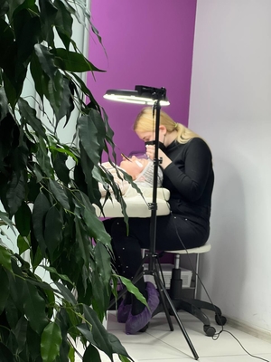 В космосе студия красоты