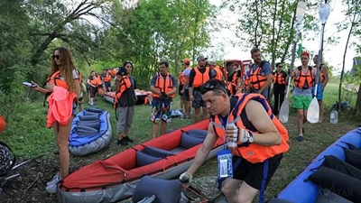 Сплавы на катамаранах и байдарках