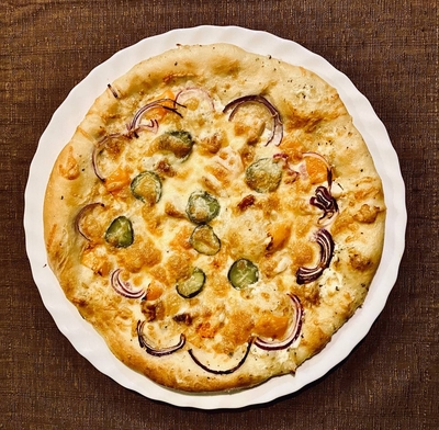 Попробуй вкусную домашнюю еду и шашлык со скидкой 50% от кафе «Немодный гусь»!