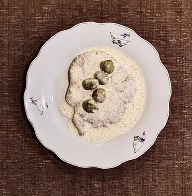 Попробуй вкусную домашнюю еду и шашлык со скидкой 50% от кафе «Немодный гусь»!