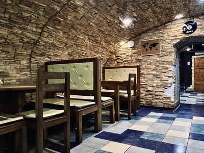 Попробуй вкусную домашнюю еду и шашлык со скидкой 50% от кафе «Немодный гусь»!