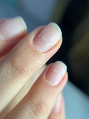 Маникюр — желание женщины выглядеть красиво «до кончиков ногтей! В салоне «Lucky studio» маникюр и педикюр со скидкой до 54%!