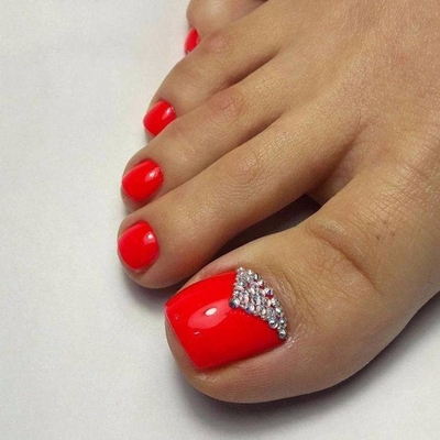 Маникюр — желание женщины выглядеть красиво «до кончиков ногтей! В салоне «Lucky studio» маникюр и педикюр со скидкой до 54%!