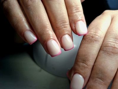 Маникюр в студии красоты «Гранат» со скидкой до 20%