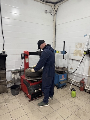 Выгодно переобуем авто: скидка до 50% на шиномонтаж в «Драйв‑Шина»!