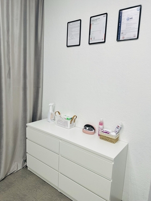 Лазерная эпиляция - гладкость, достойная королевы в студии эстетики тела «EPI QUEEN» со скидкой до 72% 