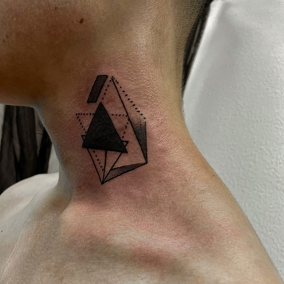 Студия татуировки «ЛЮБИТАТУ» дарит скидку 50%!