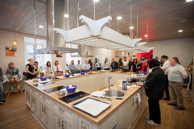 Петух в вине кулинарное шоу