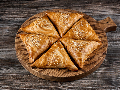 Встречайте любимое «Мясное шоу» по новому адресу со скидкой на блюда 30%!