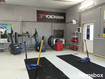 Шиномонтаж со скидкой 30% в шинном центре «Автоскат»!