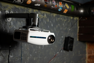 Добро пожаловать в КИНО HOUSE! Впервые в Туле индивидуальные кинотеатры со скидкой 50%!