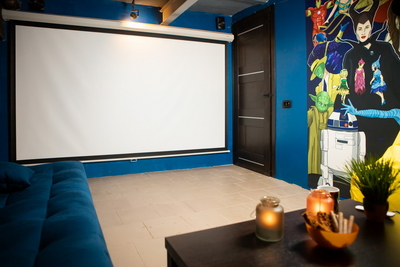 Добро пожаловать в КИНО HOUSE! Впервые в Туле индивидуальные кинотеатры со скидкой 50%!