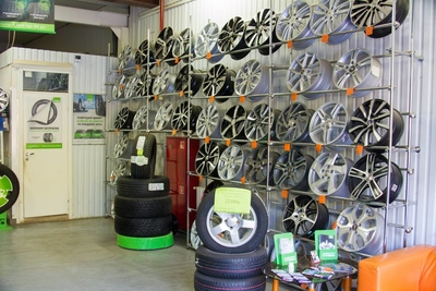 Качественно и профессионально! Шиномонтаж на итальянском оборудовании и хранение Ваших шин в центре Vianor со скидкой до 35%! Качественно и профессионально! Шиномонтаж на итальянском оборудовании и хранение Ваших шин в центре Vianor со скидкой до 35%!