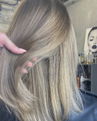 Будь ярче благодаря студии красоты «Goldi» со скидкой до 85%!