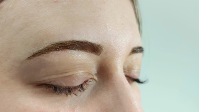 Услуги для ногтей, бровей и ресниц от студии красоты «Mint» со скидками до 48%